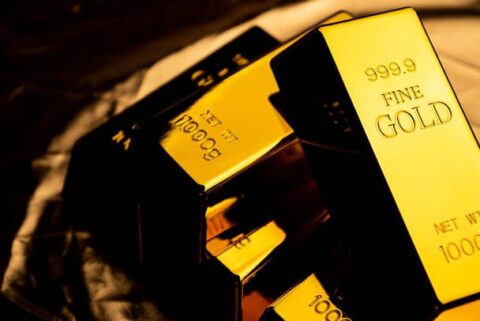 Gold Price Falls Below $2,700 Again – Commerzbank