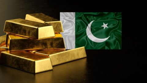 Gold Price in Pakistan Rises Rs2,300 Per Tola