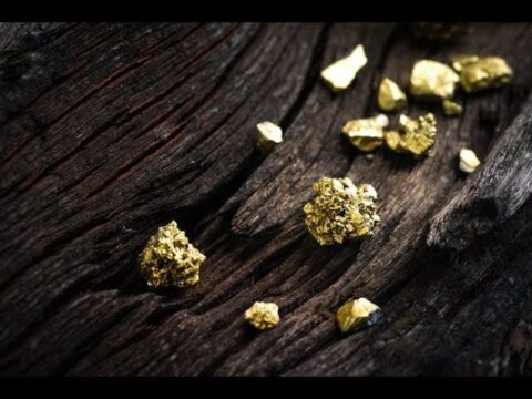 Gold Price Forecast – Gold Continues to Power Ahead