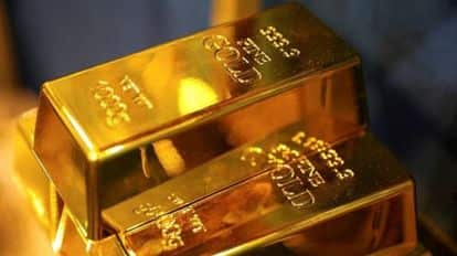 Gold Price Holds Near Record High Amid Trade War Fears